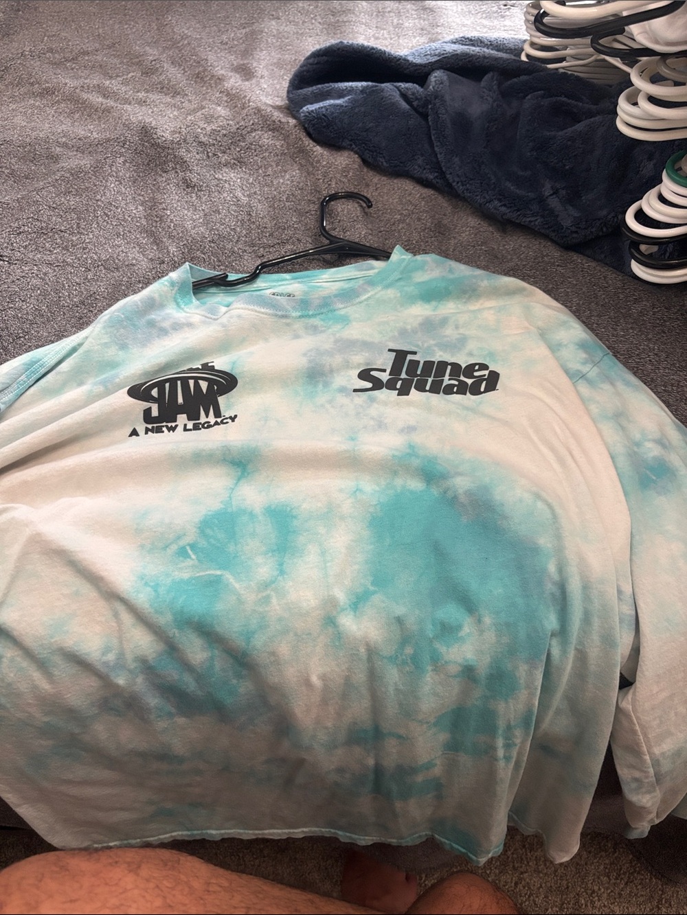Tune Squad Men Tie-Dye Long Sleeve Tee - Blue/White